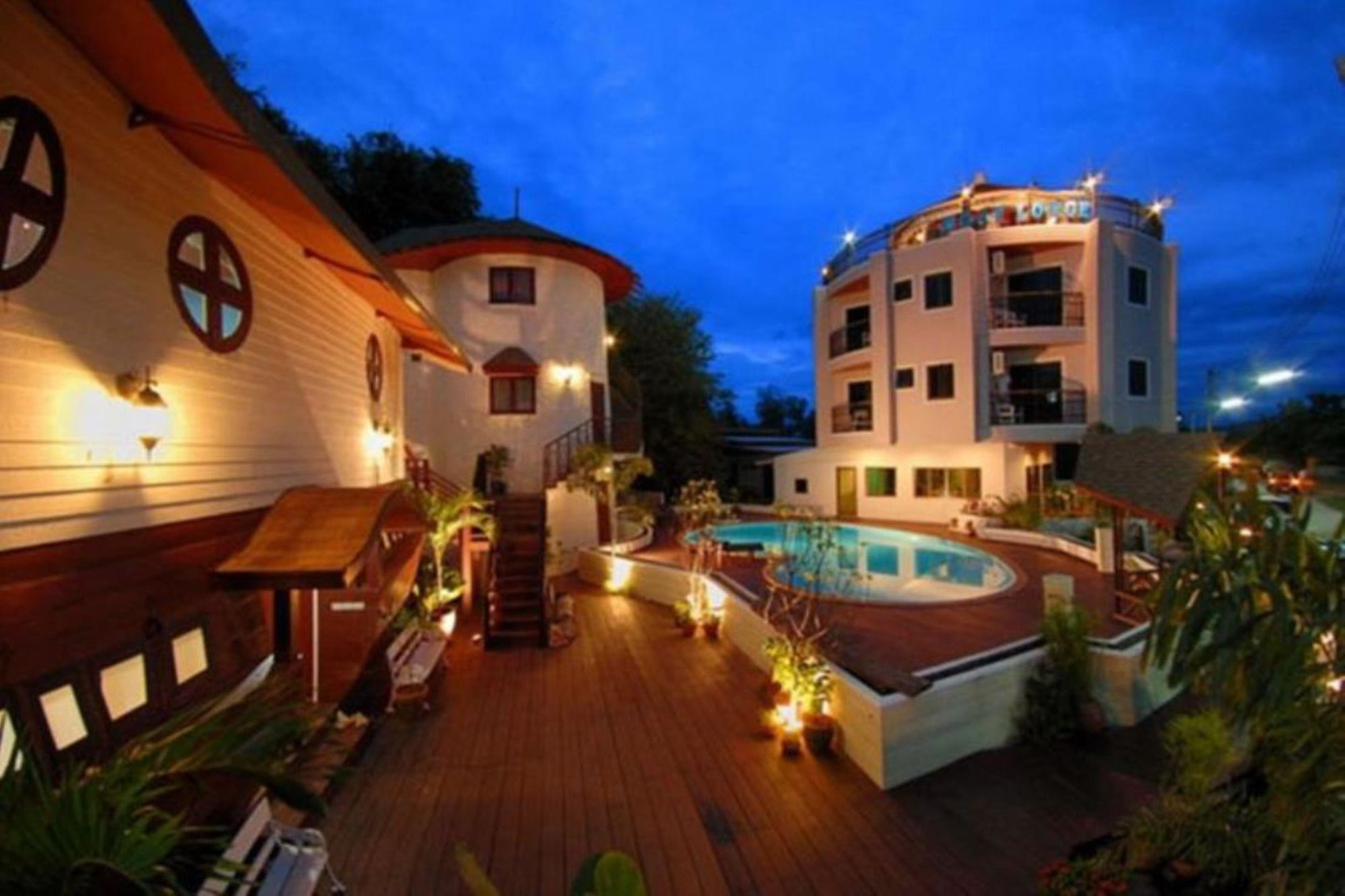Boat Lodge Resort Hua Hin Exterior photo